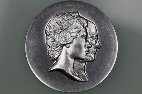 MP1977/3 QUEEN ELIZABETH ROYAL VISIT MEDAL ALUMINIUM