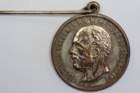 AUSTRALIA VISIT OF DUKE GLOUCESTER 1902 MEDALLION SILVERED