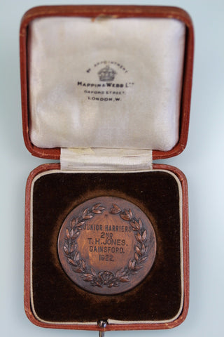 GB 1922 FEDERATION MENS HARRIERS JUNIOR TEAM MEDAL AWARDED